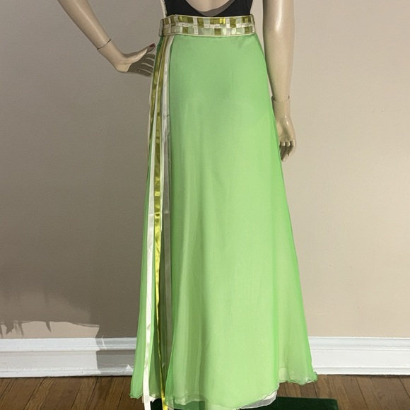 Vintage Lilli Green Chiffon Maxi Skirt - Picture 16 of 17